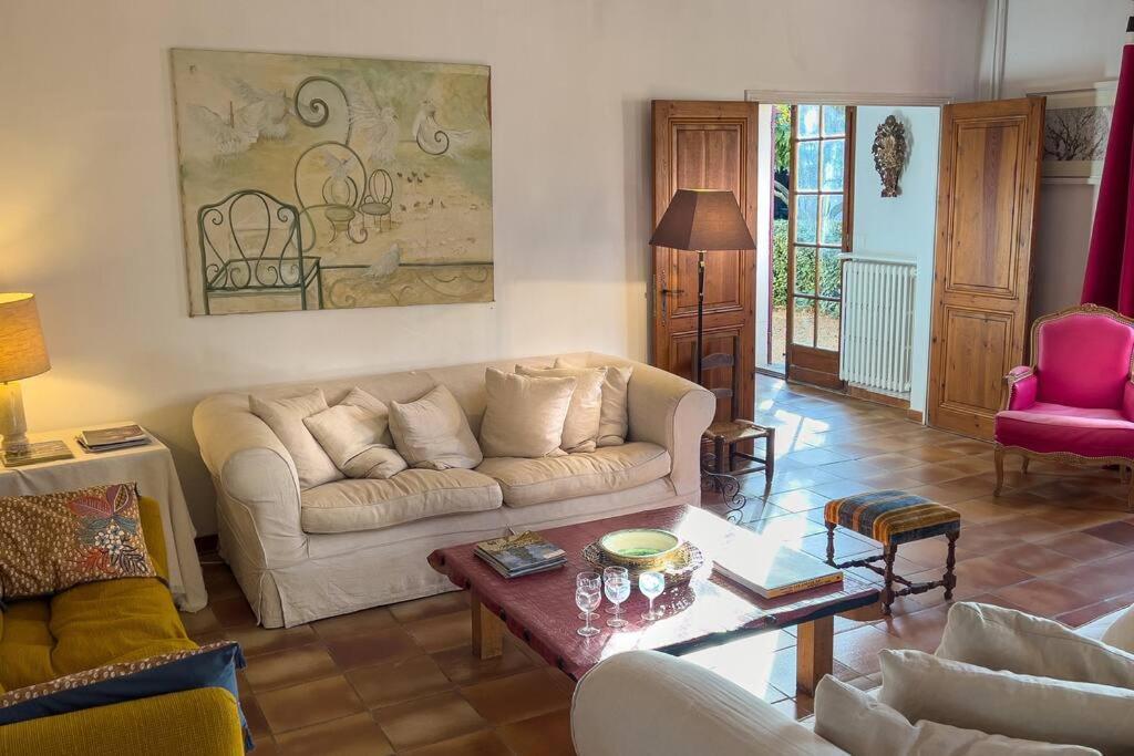 Mas De Charme En Pleine Camargue Villa Saint-Gilles  Dış mekan fotoğraf